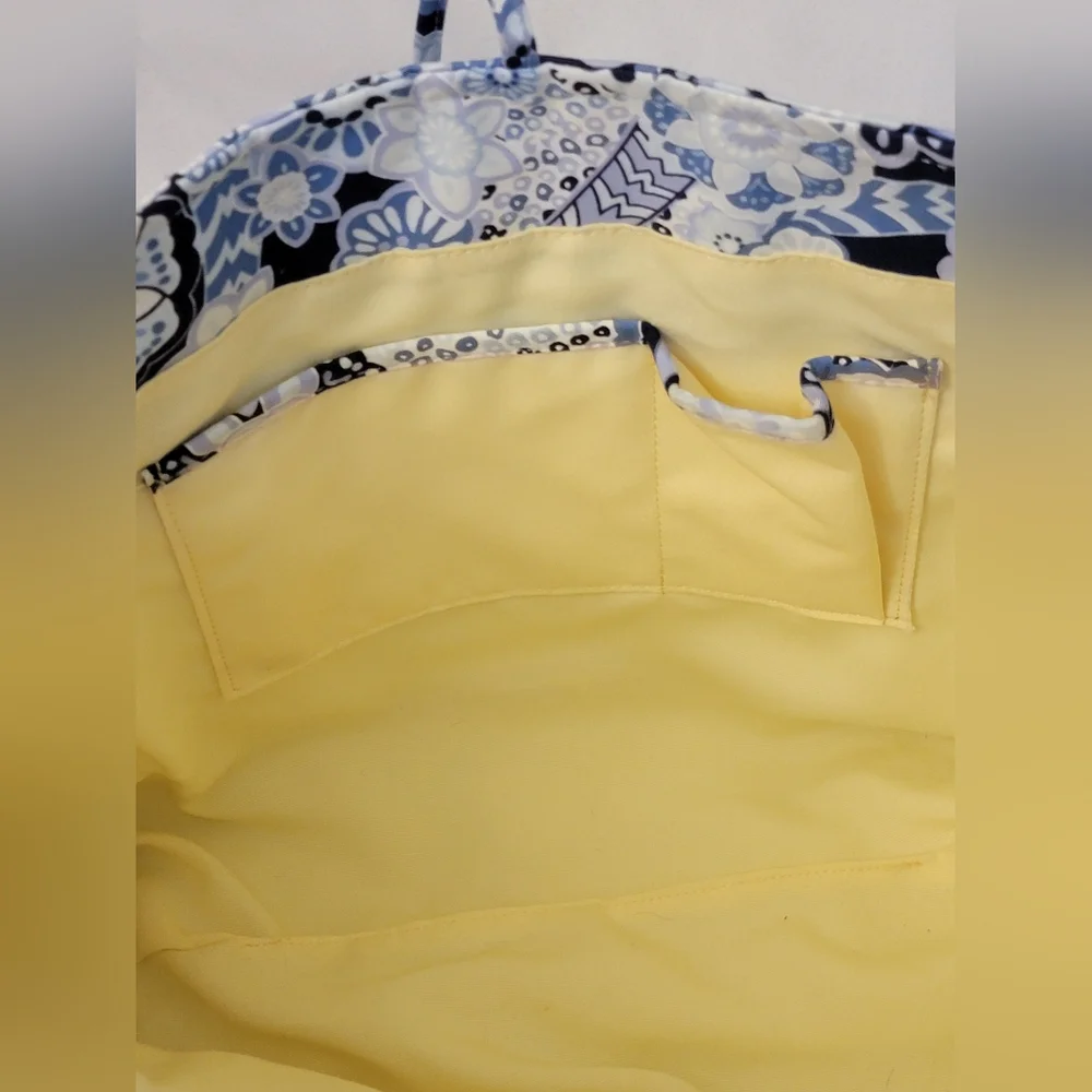 Talbots Paisley Blue and White Tote - Picture 5 of 8